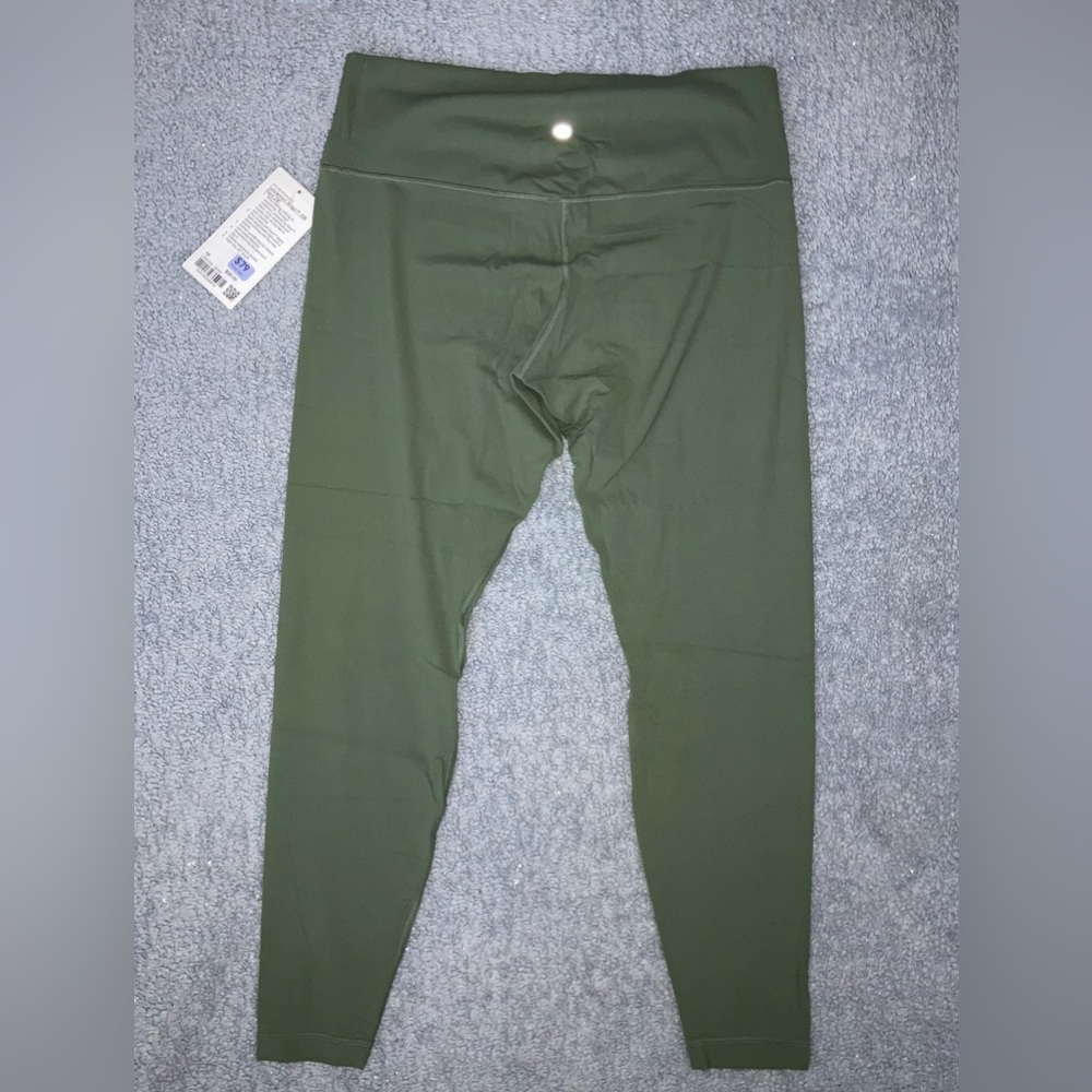 🍋NWT (16) LuluLemon Align highrise pants 28 inch inseam 🍋 - Picture 4 of 10